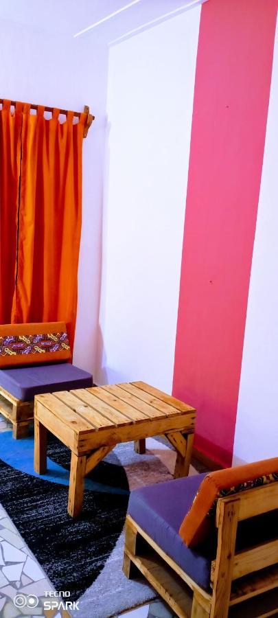 Akwa Guesthouse 科托努 外观 照片