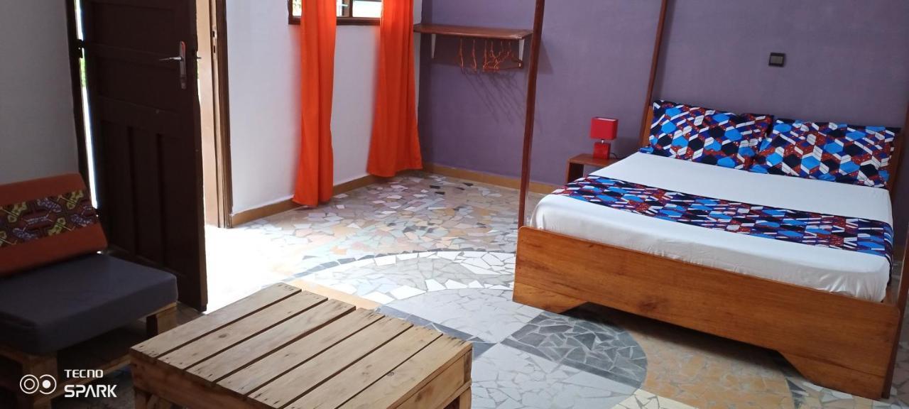 Akwa Guesthouse 科托努 外观 照片